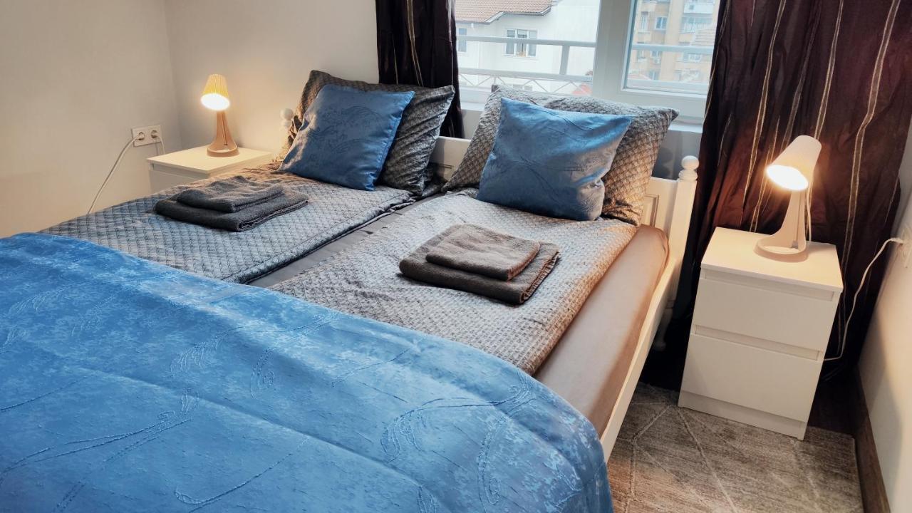 Cozy Spot By The Lions' Bridge Apartman Szófia Kültér fotó